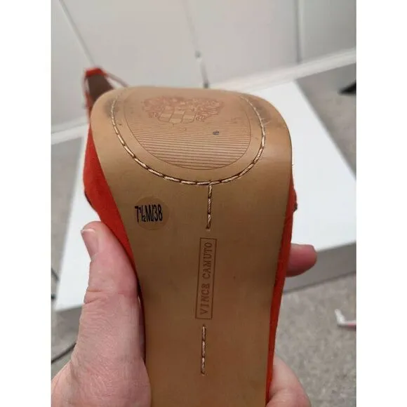 Vince Camuto Womens High Heeled Open Toe Scalloped Strap Red Sandals Size 7.5