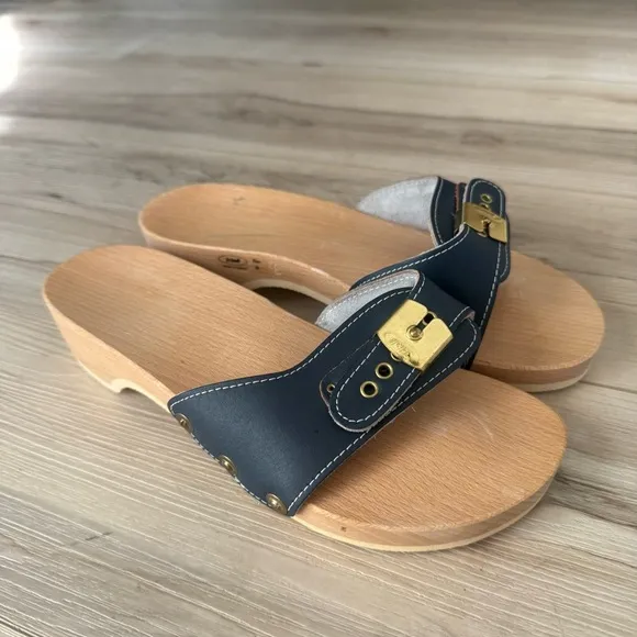 Vintage 1970s Dr. Scholl's Navy Leather &amp; Wood Classic Exercise Sandals size 8