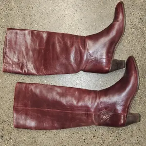 Vintage 1970's Tiamo Women's Italian Burgandy Soft Leather Boots size 8M