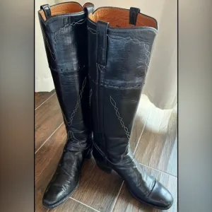 Vintage (80s) women’s custom lucchese classic riding boots