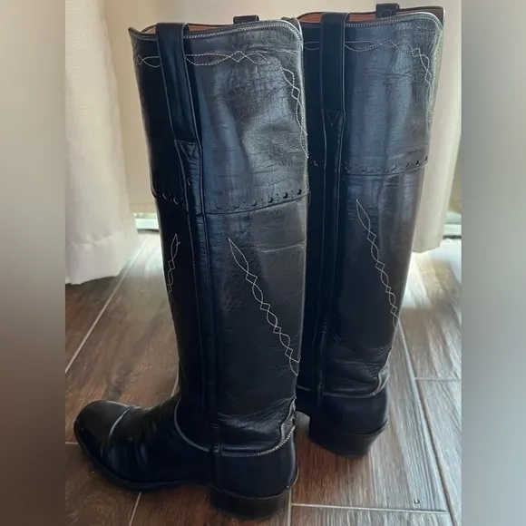 Vintage (80s) women’s custom lucchese classic riding boots