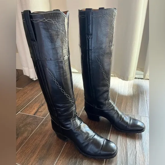 Vintage (80s) women’s custom lucchese classic riding boots