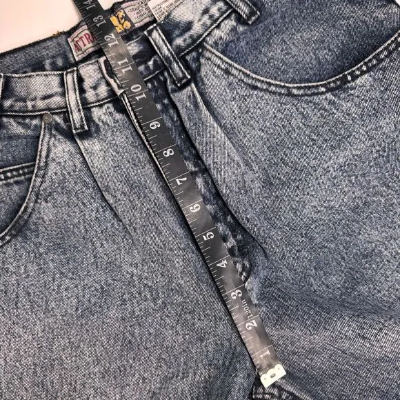 Vintage 90s ATTRAK Acid Wash Denim Shorts Mens W31 Blue Gray Pleated Y2K Grunge