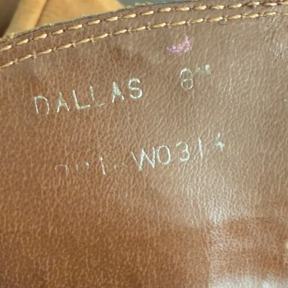 Vintage Dallas Western Cowboy Boots Brown Leather 8M Brazil Boho Festival