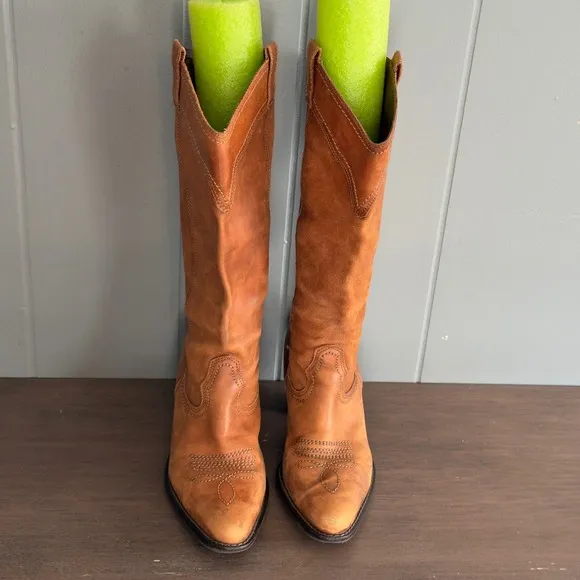 Vintage Dallas Western Cowboy Boots Brown Leather 8M Brazil Boho Festival