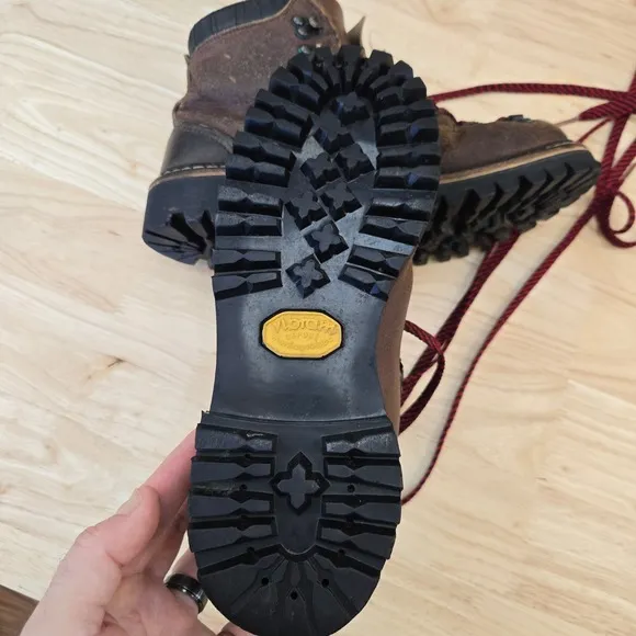 Vintage Dexter Leather Hiking Boots 1980s/1990s Mod 7.5/8 Resoled Vibram Soles