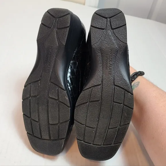 VINTAGE Genuine Patent Leather Retro Loafers