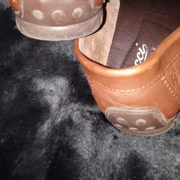 Vintage Gucci Men Brown Leather Loafers NWOT