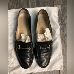 Vintage GucciHorsebit Accent Leather Loafers