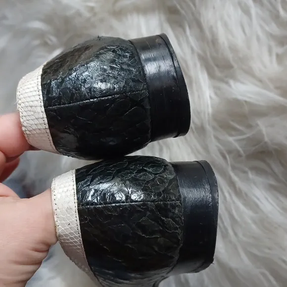 Vintage Harel Paris French leather loafers
