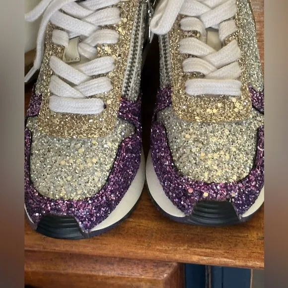 Vintage Havana Vicky Glitter Sneakers. Girl’s Sz-2 Purple/Silver NWOB