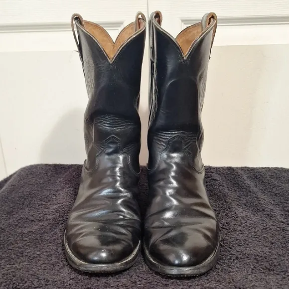 Vintage HYER Classic Black Western Cowboy Boots with Smooth Polished Finish -10C