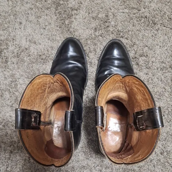 Vintage HYER Classic Black Western Cowboy Boots with Smooth Polished Finish -10C