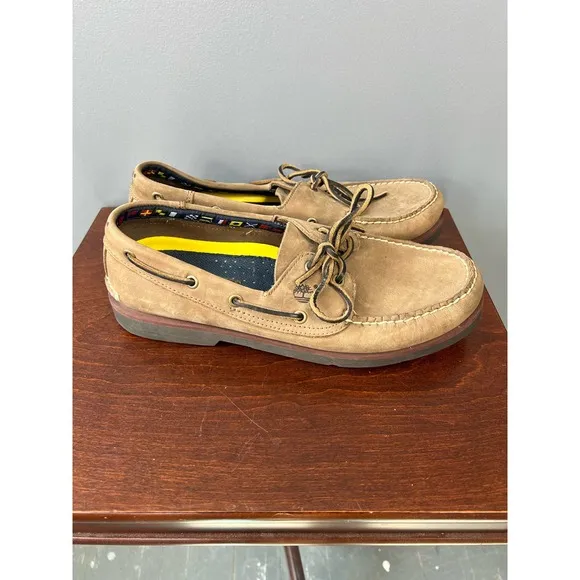 Vintage Men's Timberland Brown leather loafers