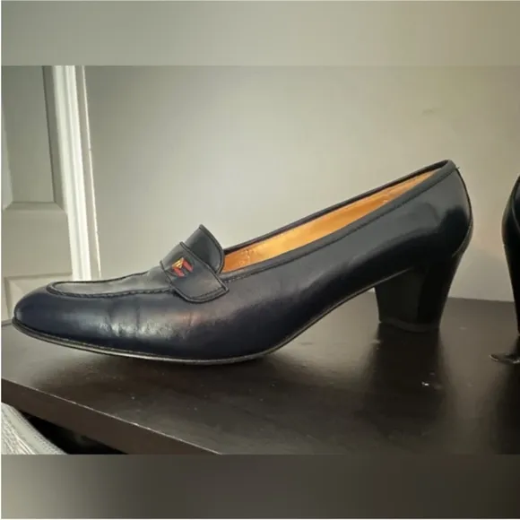Vintage Navy Blue Low Heel Loafer Size 10.5.