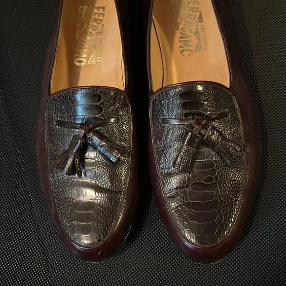 Vintage Salvatore Ferragamo Croc Embossed Burgundy Leather Tassel Penny Loafers