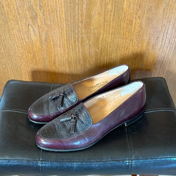 Vintage Salvatore Ferragamo Croc Embossed Burgundy Leather Tassel Penny Loafers