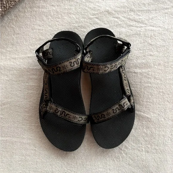 Vintage Teva Classic Sandals