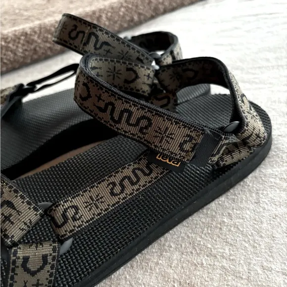 Vintage Teva Classic Sandals
