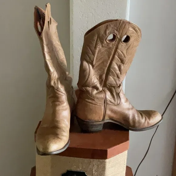 Vintage/rare The Sanders boot makers hand crafted in Mexico Tan Leather