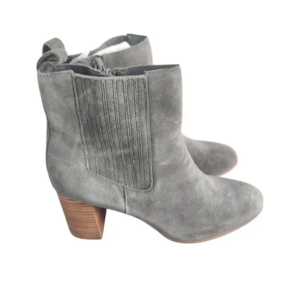 Violet &amp; Red Meaghan Heeled Suede Ankle Boot Bootie Grey Womens Size 9.5