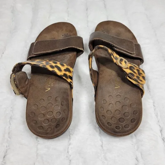 Vionic 8 Women Orthaheel Animal Leopard print sandals