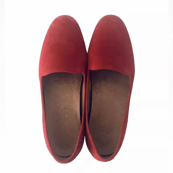 Vionic Suede Leather Loafers Women Size 7.5 Red Casual Outdoor Comfy