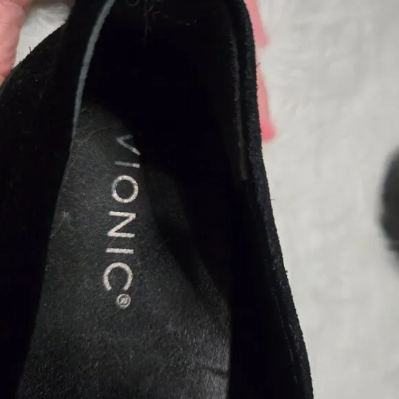 Vionic Uptown Black Suede Slip On Loafers, 7.5