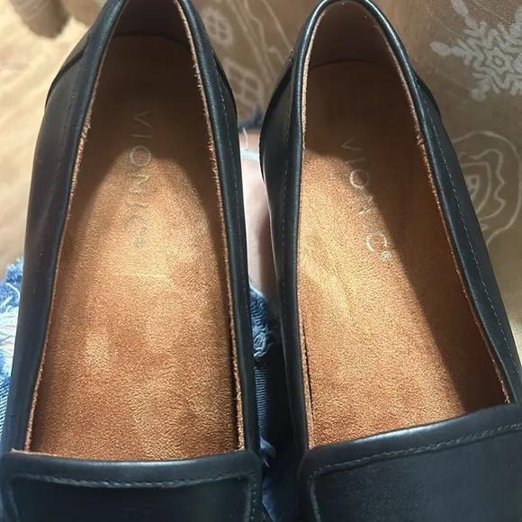 Vionic Women's Mizelle Leather Loafers Black Monk Size 9