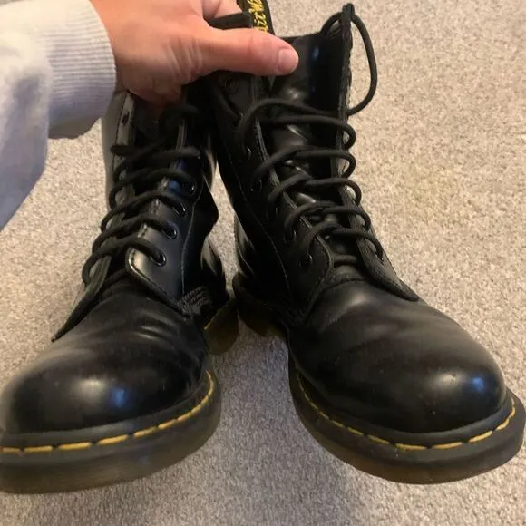 VTG Dr Marten Classic Rubber Combat Boots Black Size 9 Doc Martens Lace Up Boots