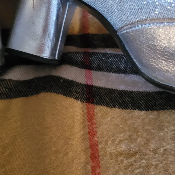 VTG LEATHER STRETCH KNEE BOOTS SILVER GLITTER METALLIC SZ 8 8.5 GOGO MOD OMG