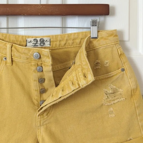 We The Free Anytime Anywhere Crvy Distressed High Waisted Cuffed Jean Shorts 28