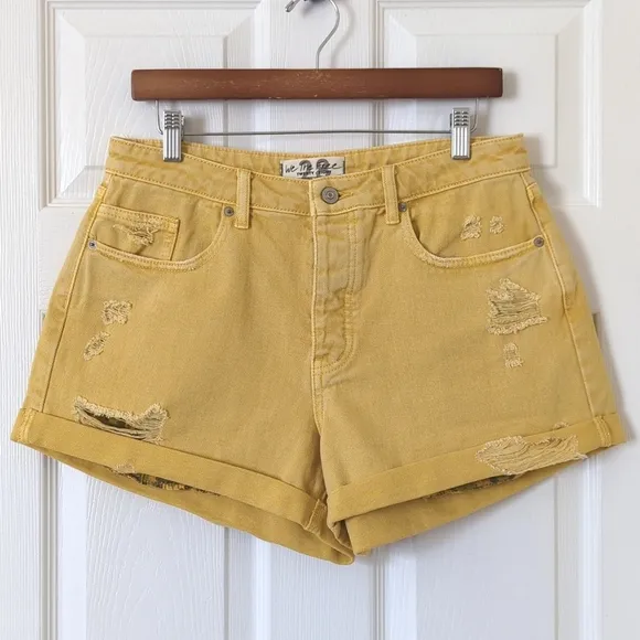 We The Free Anytime Anywhere Crvy Distressed High Waisted Cuffed Jean Shorts 28