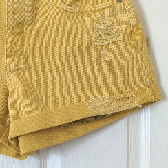 We The Free Anytime Anywhere Crvy Distressed High Waisted Cuffed Jean Shorts 28