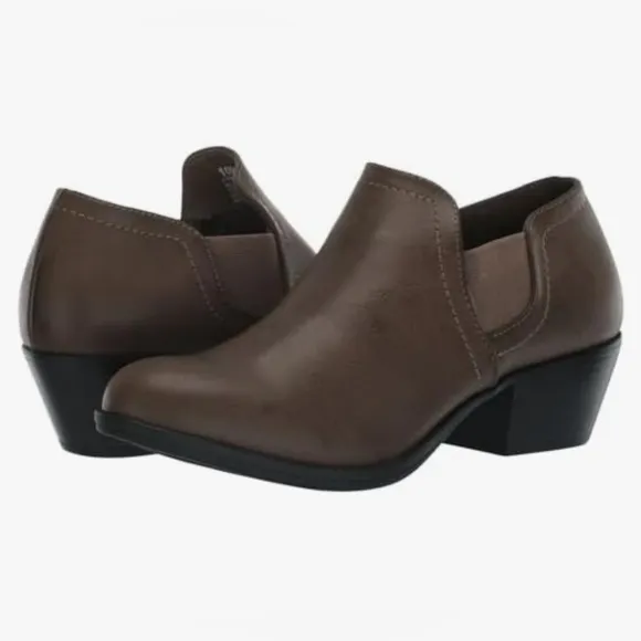 Weatherproof original women's ankle booties NEW!! Size 9 🔥