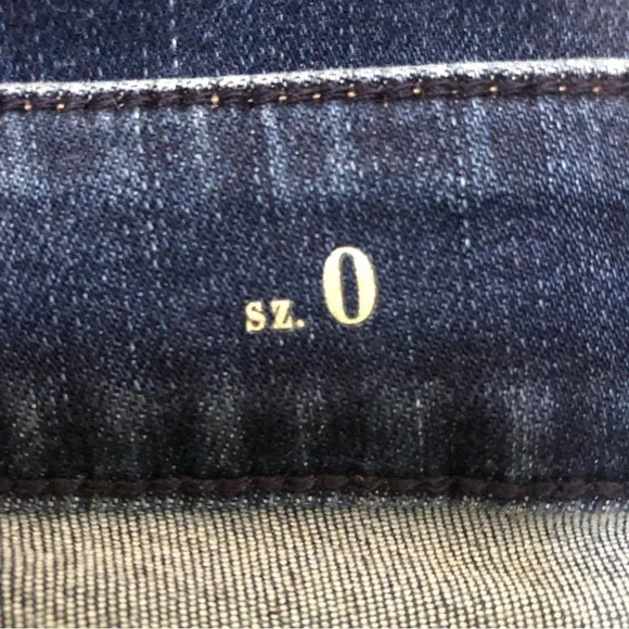 WHBM &quot;The Boot&quot; denim mid-rise blue jeans size 0