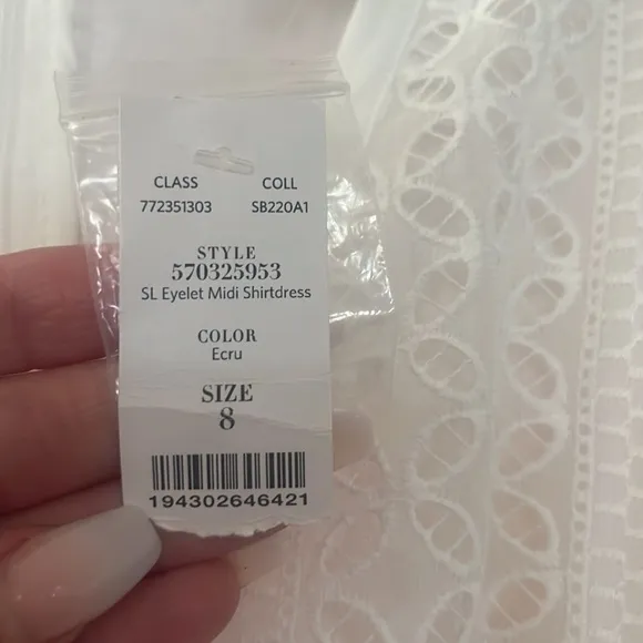 WHBM - NWT - White Eyelet Midi Shirtdress - size 6