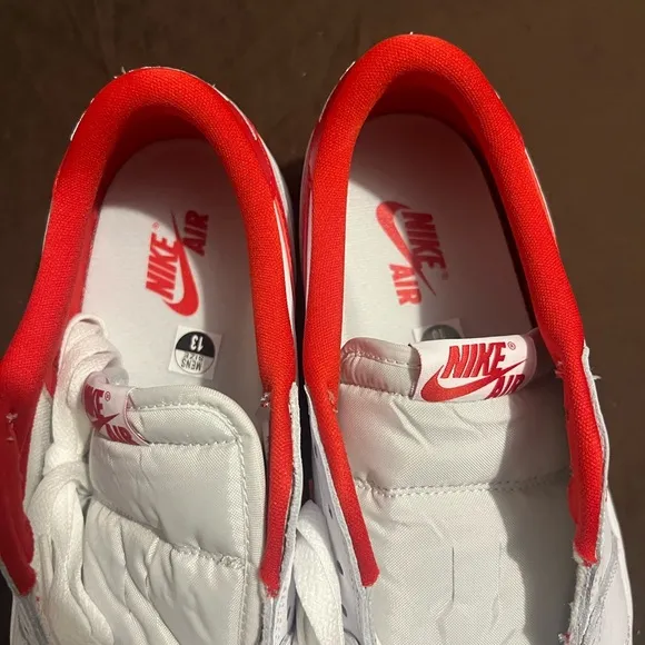 White and Red Athletic Sneakers Retro 1 Low OG University Red