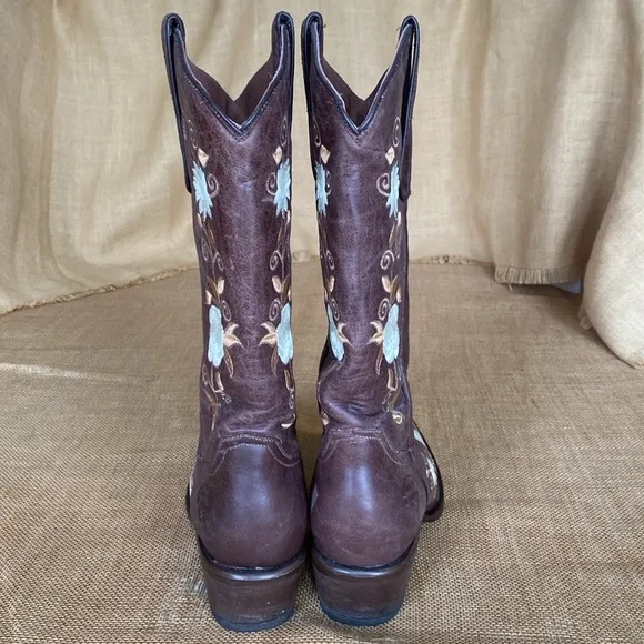 White Diamonds Leather Floral Embroidered snip toe cowboy boots