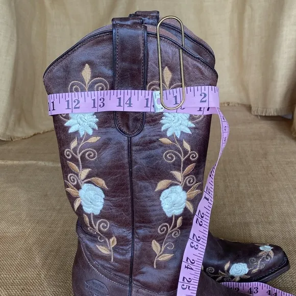 White Diamonds Leather Floral Embroidered snip toe cowboy boots
