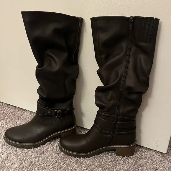 White Mountain Boots