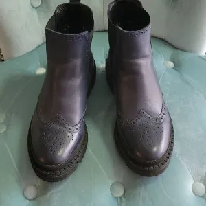 Winter Chelsea boots, leather