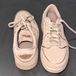 WMNS) Air Jordan 1 Retro Low NS 'Particle Beige' AO1935-204