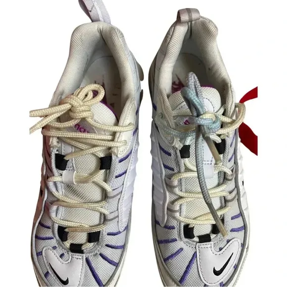 Wmns Air Max 98 'Football Grey athletic fashion sneakers