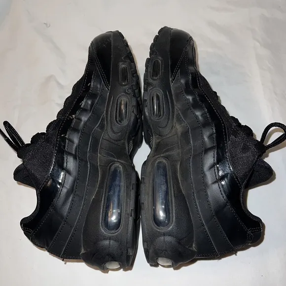 Women Size 7 US Nike Air Max 95 Triple Black Sneakers Retro Low Top Trainers