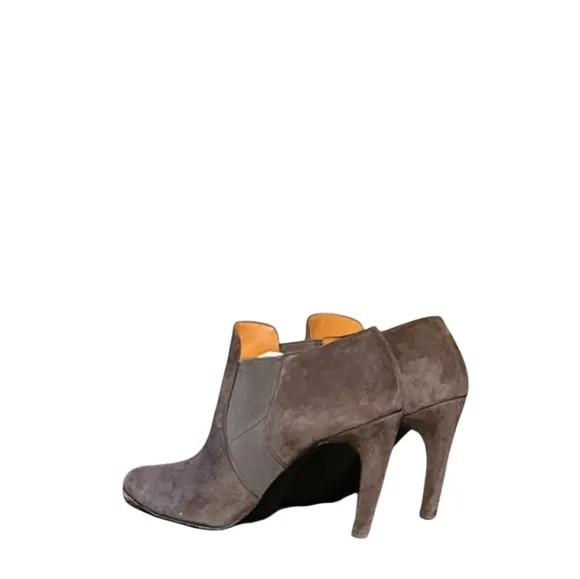 Women Vintage Brown Suede Booties By Via Spiga Size 9.5M/Women Designer Boots/ W