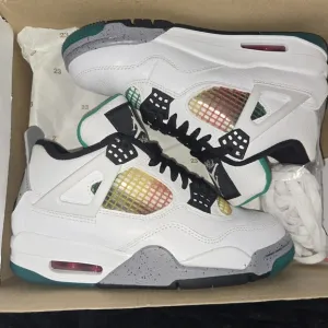 Womens Air Jordan 4 Retro Sneakers