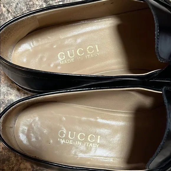 Women’s Black Gucci Leather Loafers