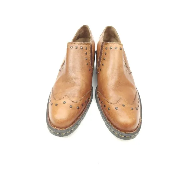 Womens BOC Born Concept Brown Leather Low Studded Western Boots Size 7.5 M