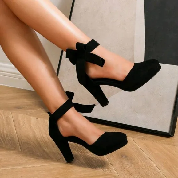 Women's Bow Knot Ankle Strap Design High Heel Shoes With Waterproof Platform